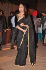 Lara Dutta at the Honey Bhagnani wedding reception on 28th Feb 2012 (52).JPG